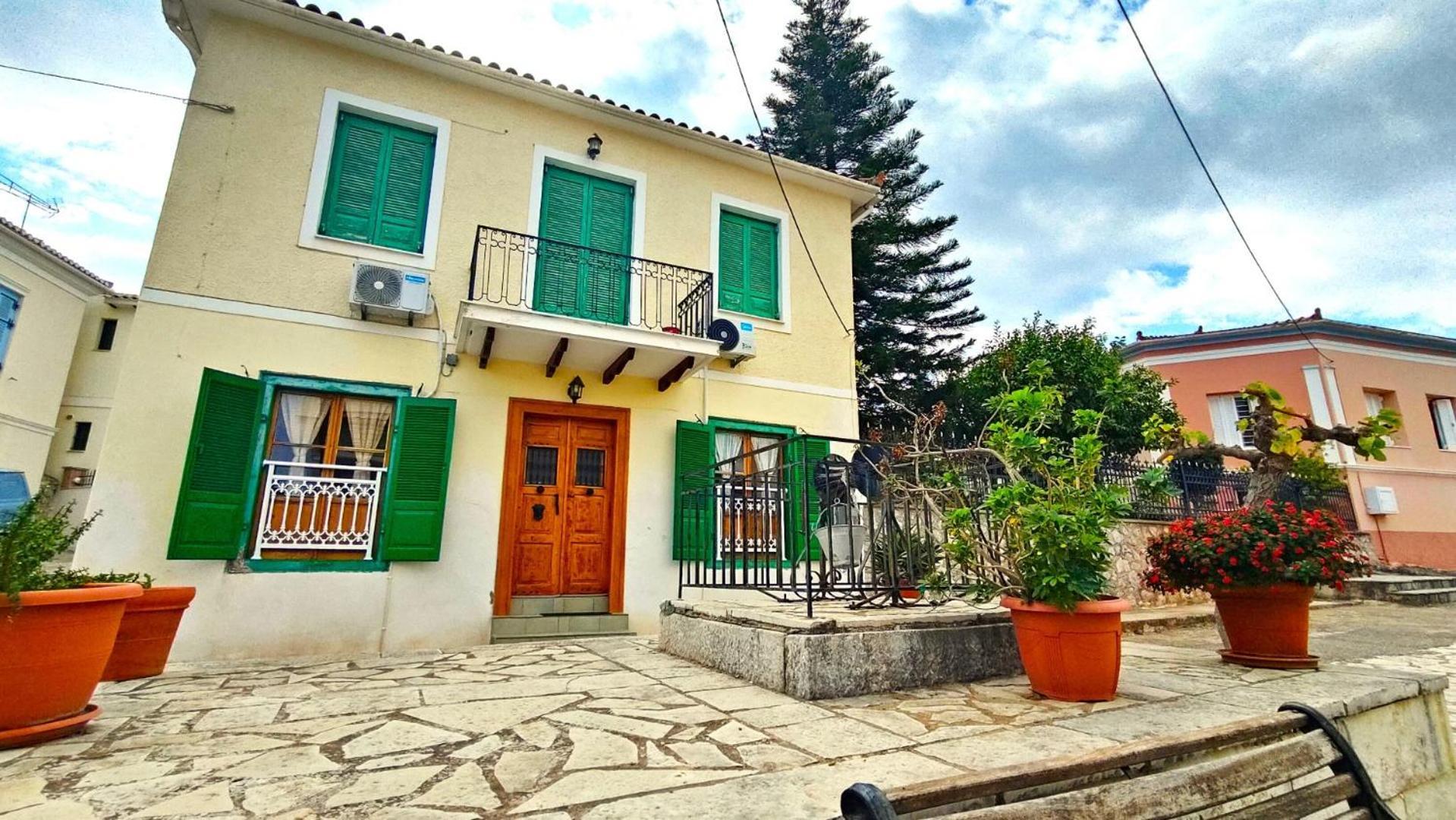My Traditional Home Galaxídhion المظهر الخارجي الصورة